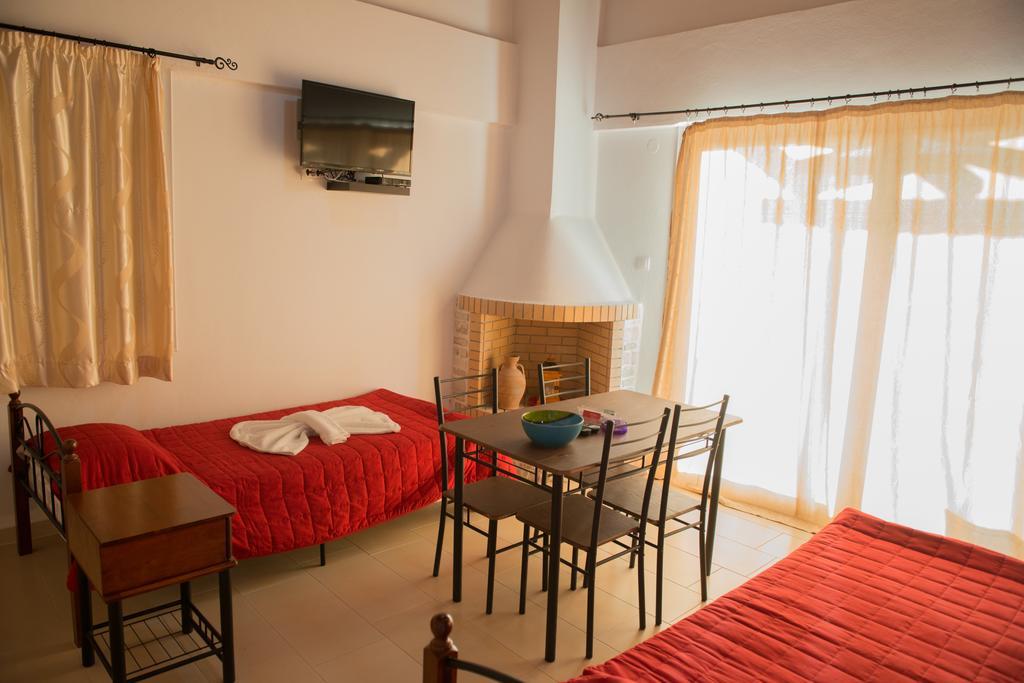 Villa Oniro Kreta Каламаки Екстериор снимка